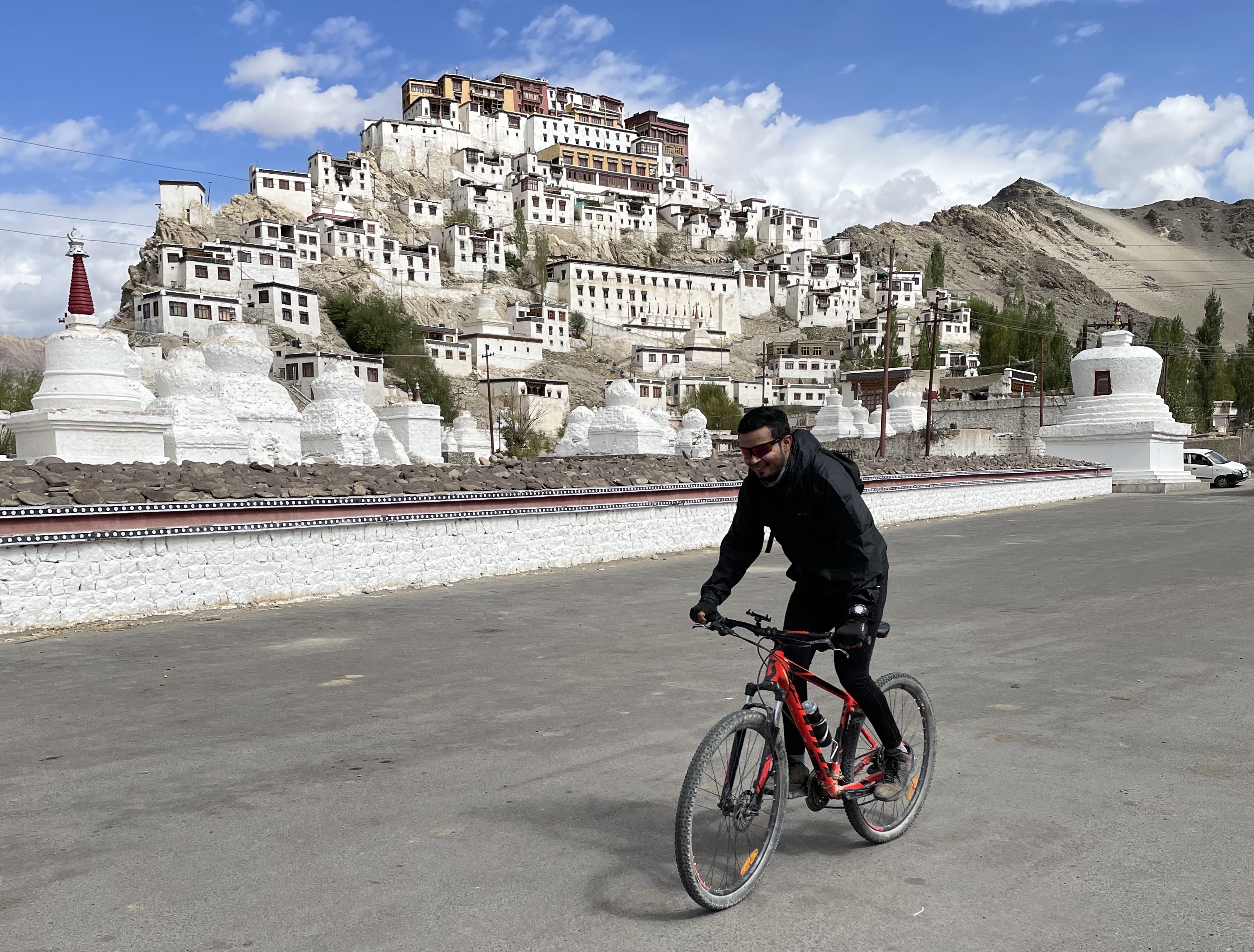 A trip of a lifetime - Manali to Leh Cycling Expedition